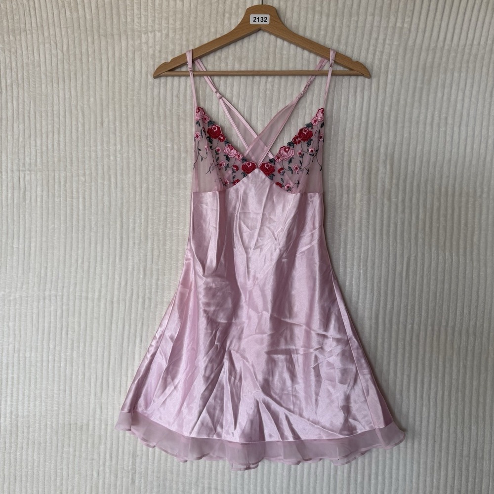 FREDERICK'S OF HOLLYWOOD Embroidered Rose Pink Lace Nightgown Chemise Slip Sz ba